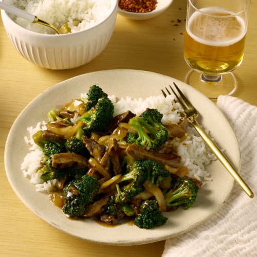InnovAsian Beef & Broccoli, Frozen Perspective: right
