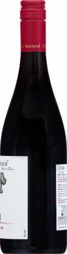 Fat Bastard Pinot Noir Perspective: right