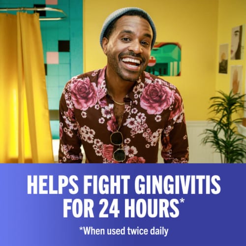 TheraBreath Healthy Gums Mouthwash Clean Mint Antigingivitis Alcohol-Free Perspective: right