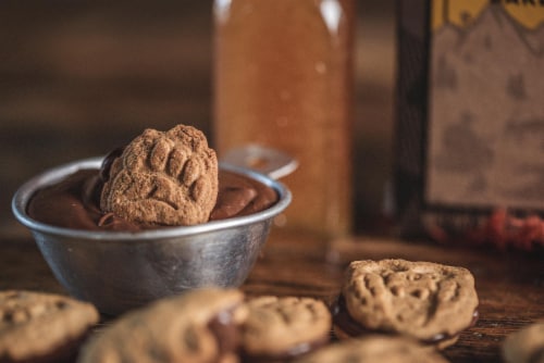 Kodiak® Bear Bites® Honey Graham Crackers Multipack Perspective: right