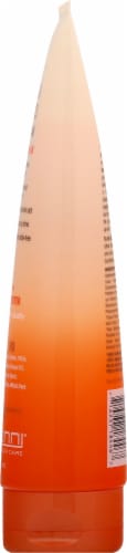 Giovanni 2 Chic Tangle Volume Shampoo Perspective: right