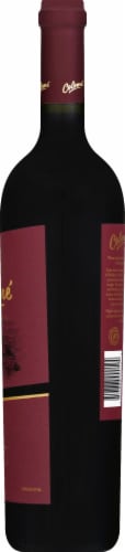 Colome Estate Malbec Wine Perspective: right