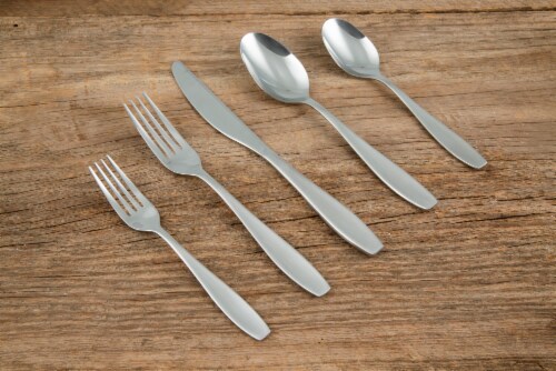 Cambridge Silversmiths Tyrus Flatware Set - Satin Mirror Perspective: right
