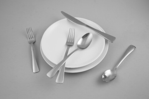 Cambridge Silversmiths Brinn Flatware Set - Mirror Perspective: right