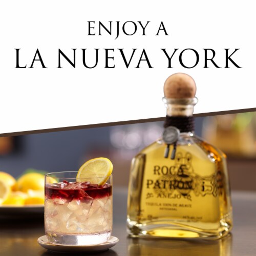 PATRÓN® Anejo Tequila Perspective: right