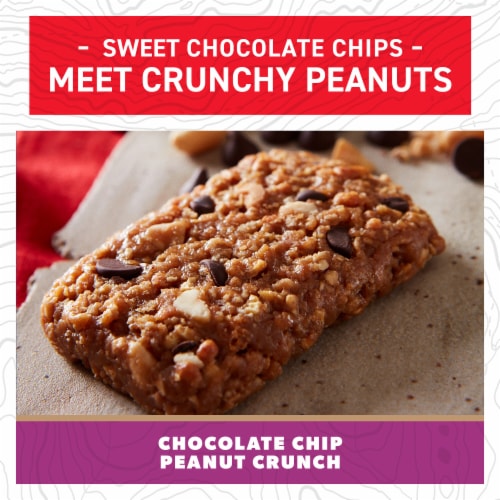 Clif Bar Chocolate Chip Peanut Crunch Energy Bars Perspective: right