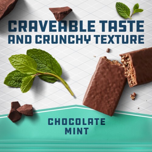CLIF BUILDERS Chocolate Mint Protein Bars Perspective: right