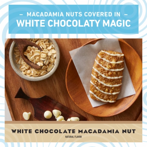 Clif Bar Minis White Chocolate Macadamia Nut Flavor Snack-Size Energy Bars Perspective: right