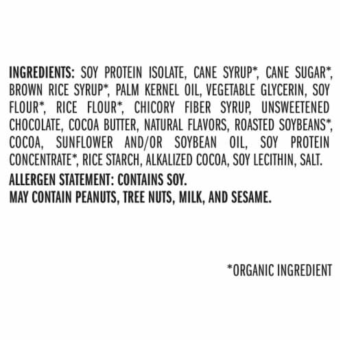 Clif Builders Cookies 'N Cream Flavor Protein Bars Perspective: right