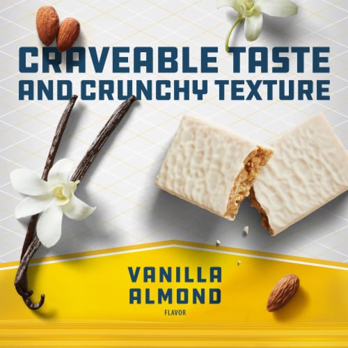 CLIF® Builders® Vanilla Almond Protein Bars Perspective: right
