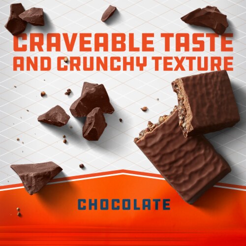 Clif Builders Chocolate Flavor Protein Bar Perspective: right