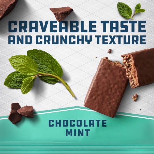 CLIF® Builders® Chocolate Mint Protein Bars Perspective: right