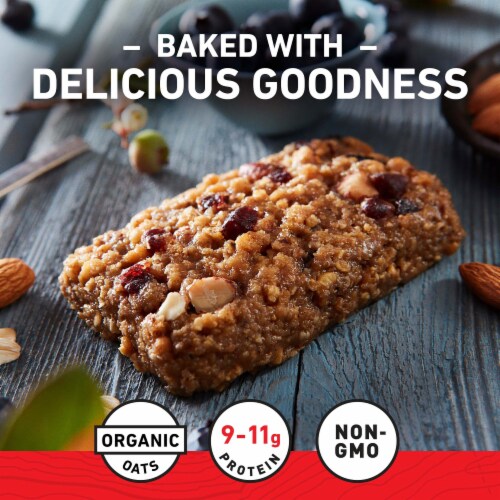 Clif Bar Blueberry Almond Crisp Energy Bars Perspective: right