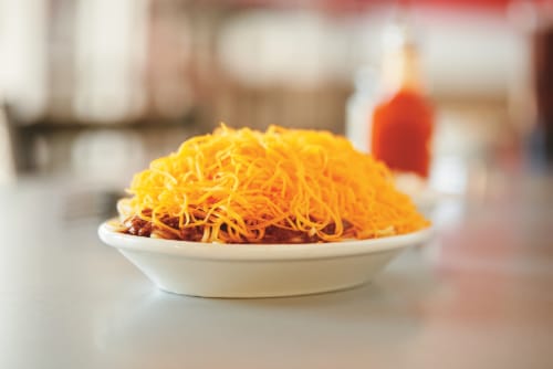 Gold Star Original Chili Perspective: right