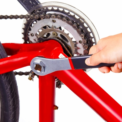 PRO BIKE TOOL Bottom Bracket Tool - Removing Splined BBs for Bicycle Repair Perspective: right