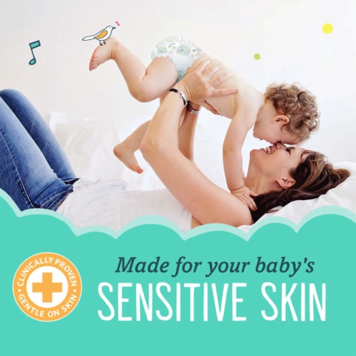 Seventh Generation Free & Clear Size 4 Diapers Perspective: right