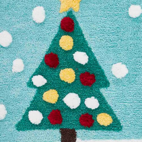 VCNY Holiday Polyester Tufted Santa Bath Mat Perspective: right