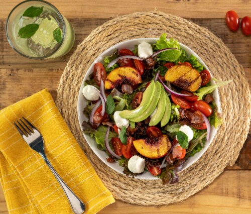 NatureSweet Cherubs Fresh Heavenly Salad Tomatoes Perspective: right