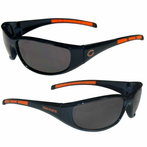 Chicago Bears Wrap Sunglass and Bag Set Perspective: right