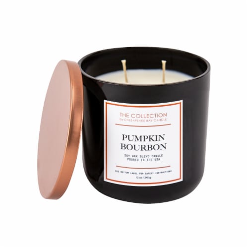 Chesapeake Bay Candle Pumpkin Bourbon Perspective: right
