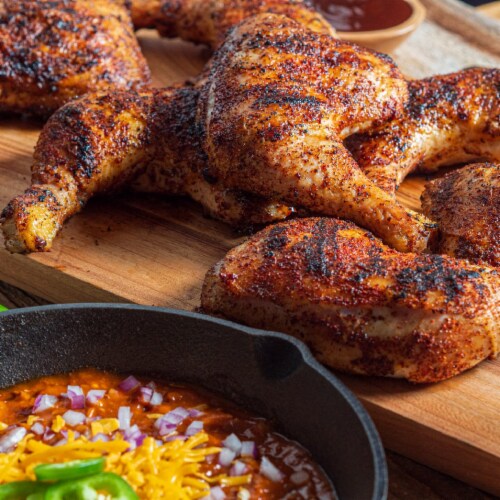 Kinder's® Woodfired Garlic Seasoning Perspective: right
