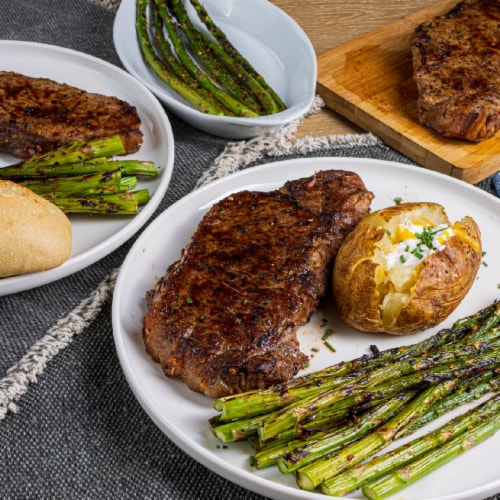 Kinder's® The Steak Blend Seasoning Perspective: right
