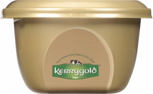 Kerrygold® Grass Fed Irish Butter with Olive Oil Tub Perspective: right