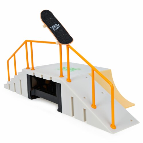 Tech deck shop ramps and rails