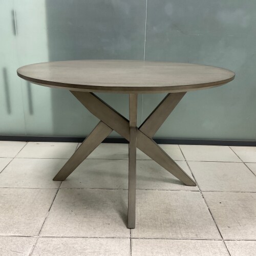 Emerald Home Lakeview Sloane Round Dining Table Perspective: right