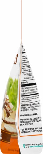 Fresh Gourmet® Honey Roasted Sliced Almonds Salad Topping Perspective: right