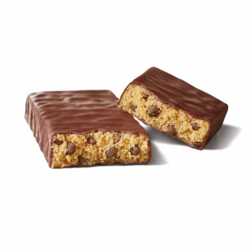 ONE® Chocolate Chip Cookie Dough Flavored Protein Bars Perspective: right