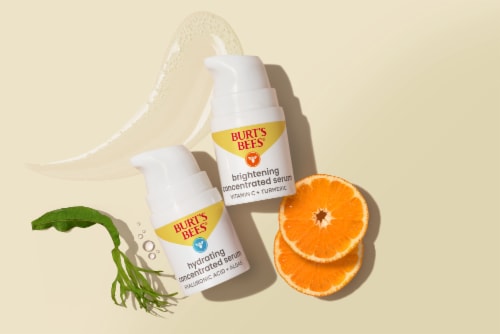 Burt's Bees Concentrated Brightening Facial Serum Perspective: right