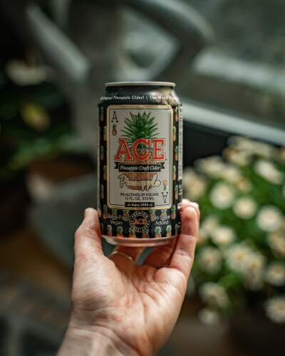 Ace Pineapple Cider Perspective: right