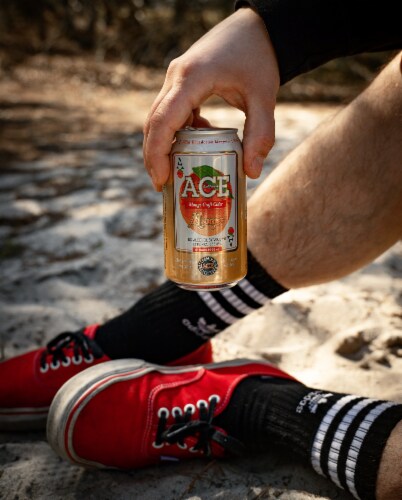 Ace Mango Craft Cider Perspective: right