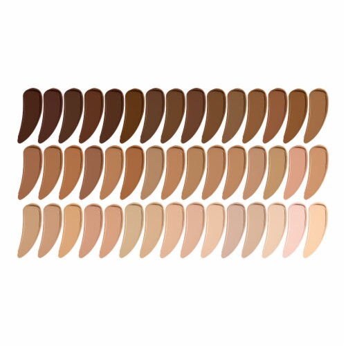 NYX Professional Makeup Born To Glow Foundation Naturally Radiant 7 Natural Perspective: right