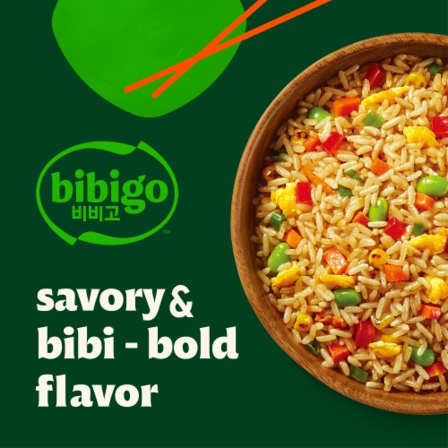 Bibigo Korean Style Vegetable Kimchi Fried Rice Perspective: right