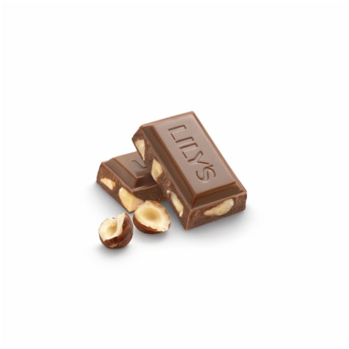 LILY'S Hazelnut Milk Chocolate Style Bar Perspective: right
