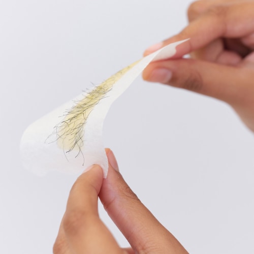 Flamingo Pubic Wax Kit Perspective: right