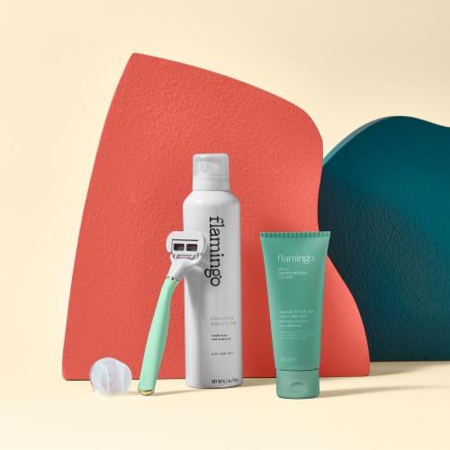Flamingo Shave Gift Set Perspective: right