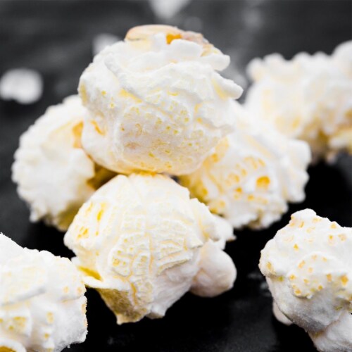 Snackergy PRO POP® High Protein Popcorn Snack, Sea Salt (5ct) Perspective: right