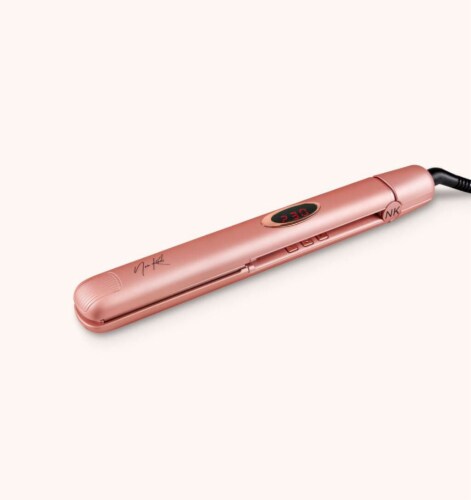 Noa Kirel Stylista Straightener Perspective: right