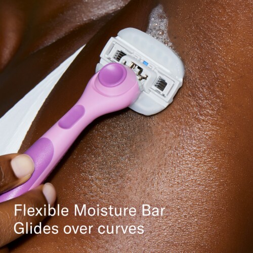 Flamingo Moisture Plus Women's Razor Blade Refills Perspective: right