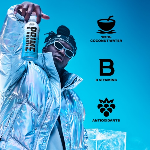 Prime Hydration Berry Freeze Sports Drink Bottle Perspective: right