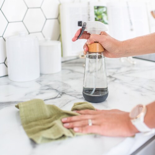 Full Circle Bottle Service Glass Spray Bottle Perspective: right