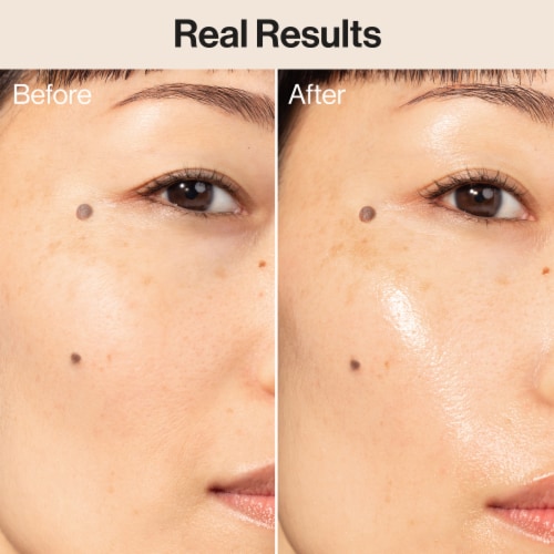 The Honest Company Beauty Fragrance Free Lightweight + Moisturizing Hydrogel Cream Perspective: right