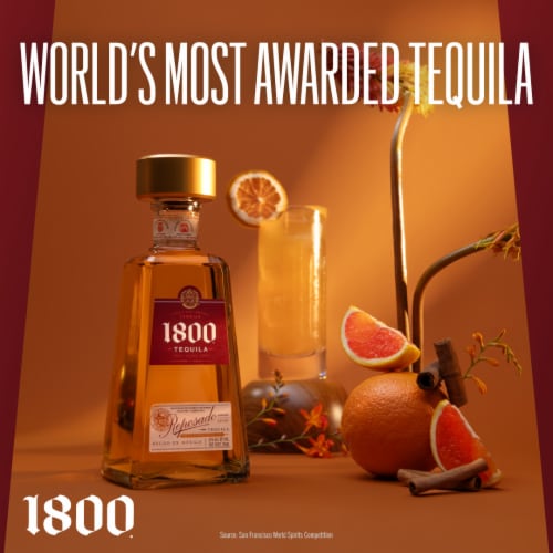 1800® Tequila Reposado Perspective: right