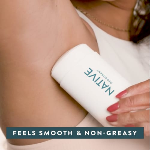 Native Cashmere & Rain Deodorant Perspective: right