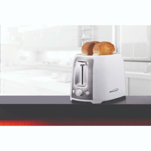 Brentwood 2-slice Cool Touch Toaster BTWTS292W Perspective: right