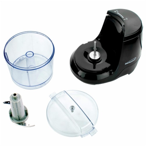 Brentwood MC-109BK 1.5 Cup Kitchen Countertop Mini Food Chopper Processor, Black Perspective: right