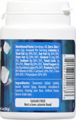Elite Must Cubes Sugar Free Peppermint Chewing Gum Perspective: right